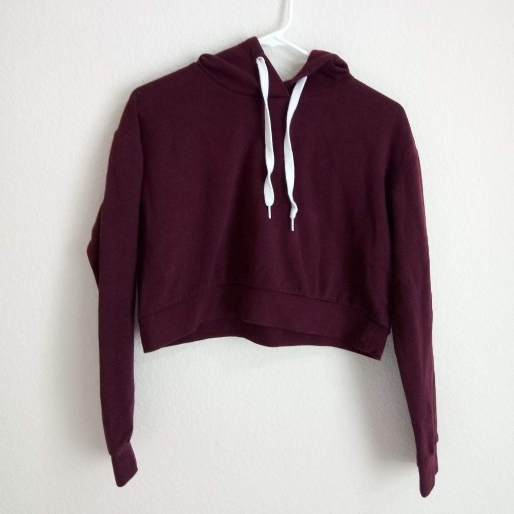 H&M Maroon Crop Hoodie - Size Small